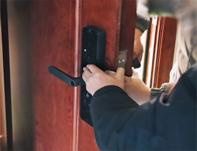 那曲24小时上门开锁公司